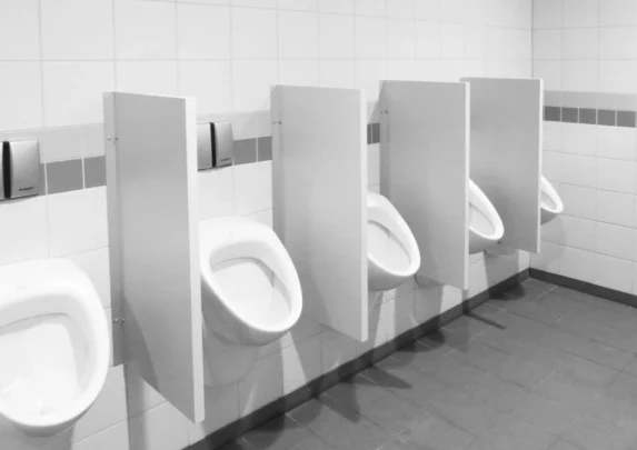 Urinalskillevægge